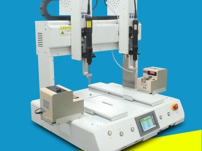 自動鎖螺絲機的出現(xiàn)會加快工廠發(fā)展？-堅豐股份